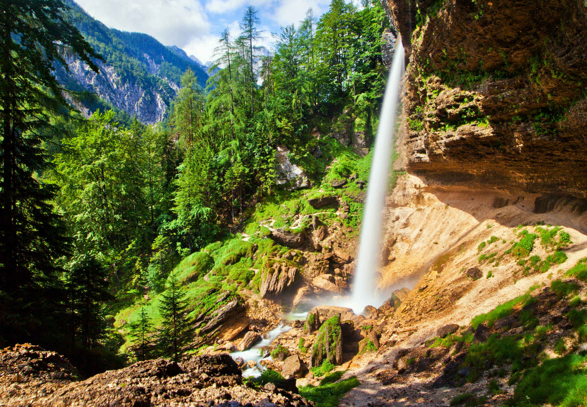 pericnik-waterfall